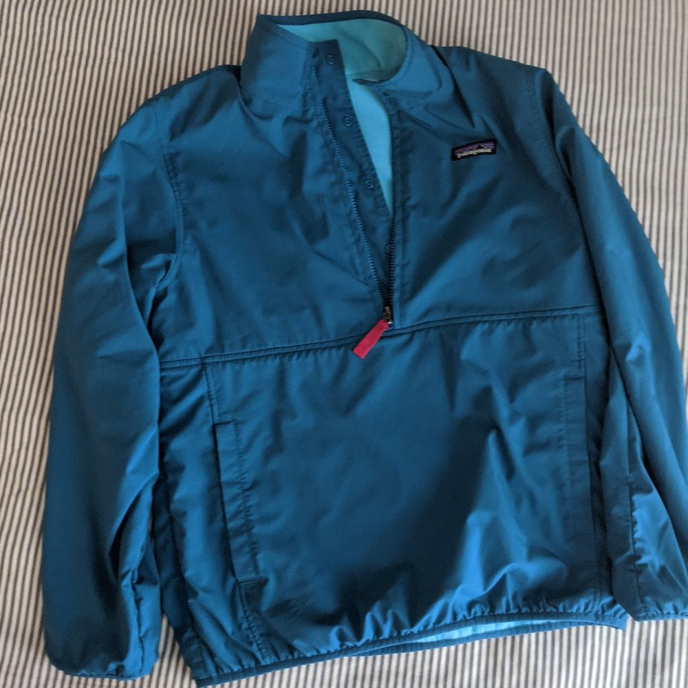 RARE! Reversible Snap-T Glissade Pullover EUC